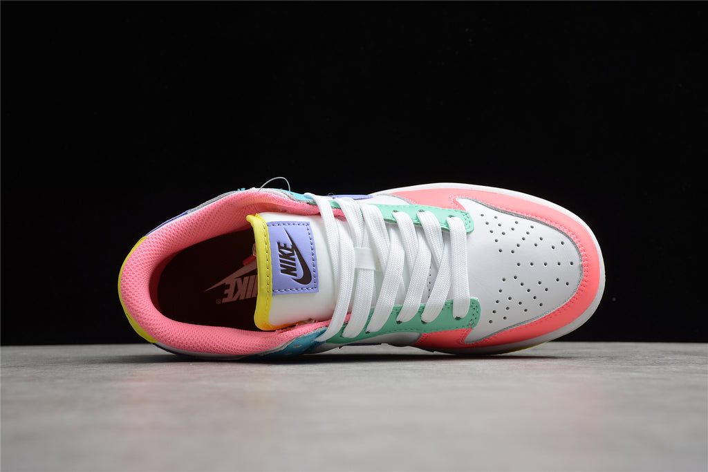 Nike Dunk Low SE Easter Candy (Pronta Entrega)