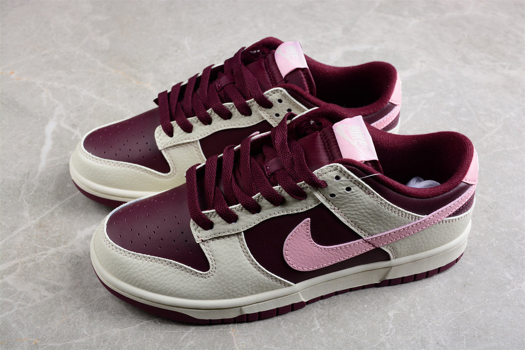 Dunk Low PRM "Valentine's Day 2023" Bordô