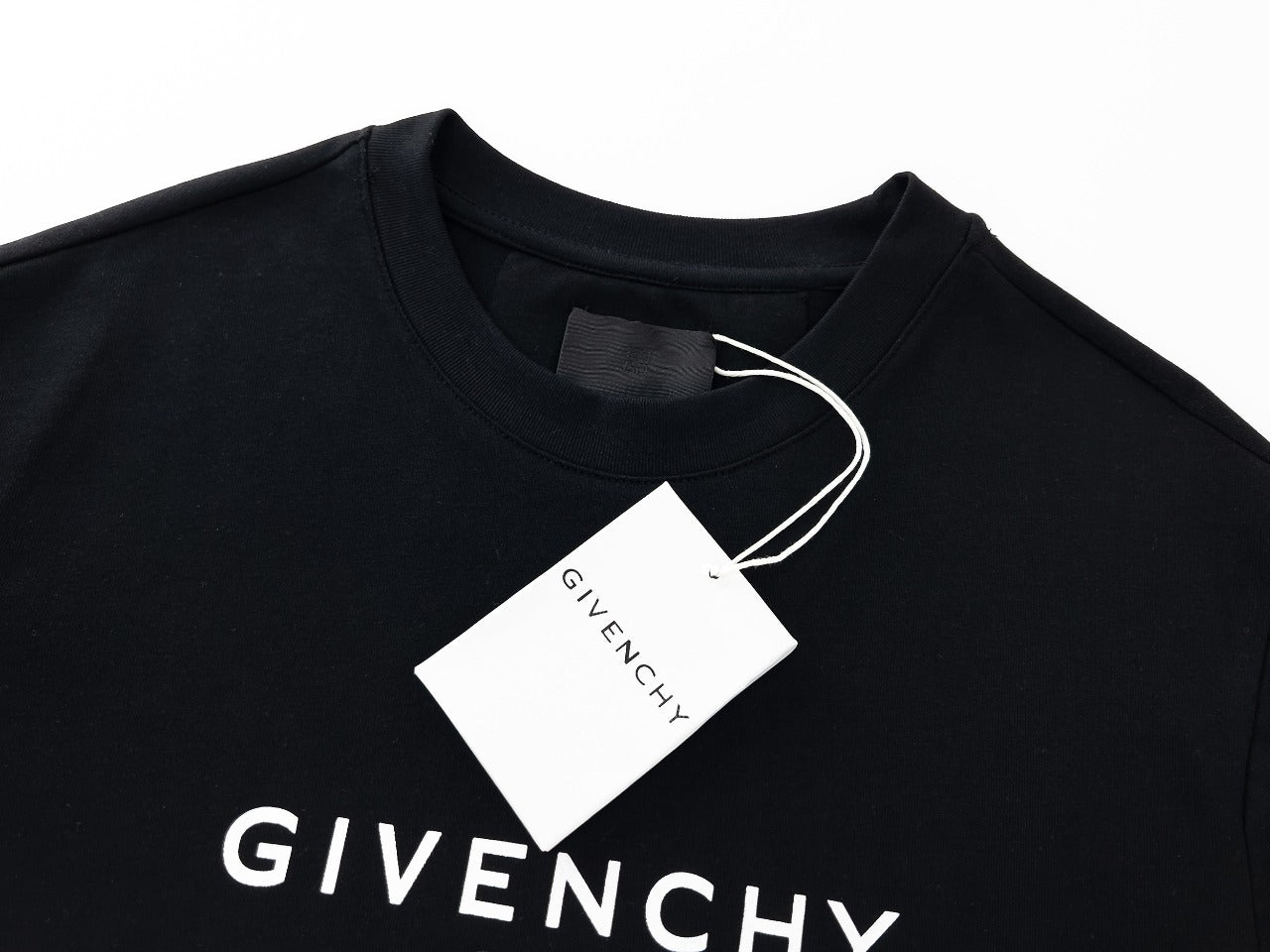 Camiseta Givenchy