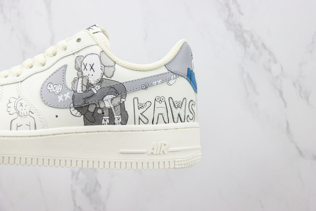 KAWS X AIR FORCE 1 Low