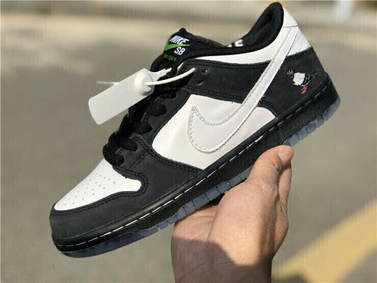 Nike Jeff Staple x Dunk Low Pro SB Panda Pigeon