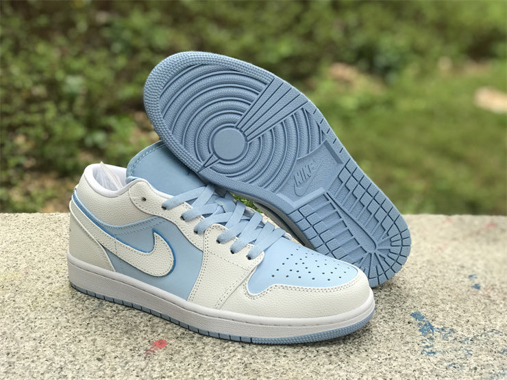 AIR JORDAN 1 LOW SE REVERSE ICE BLUE