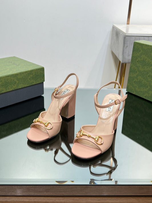 Gucci Sandal Pink Leather