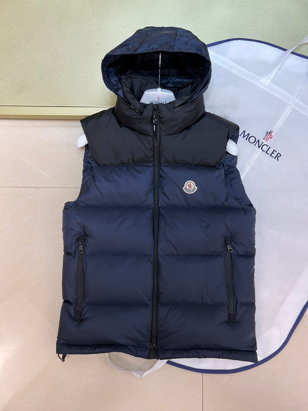 Moncler Ophrys Down Vest