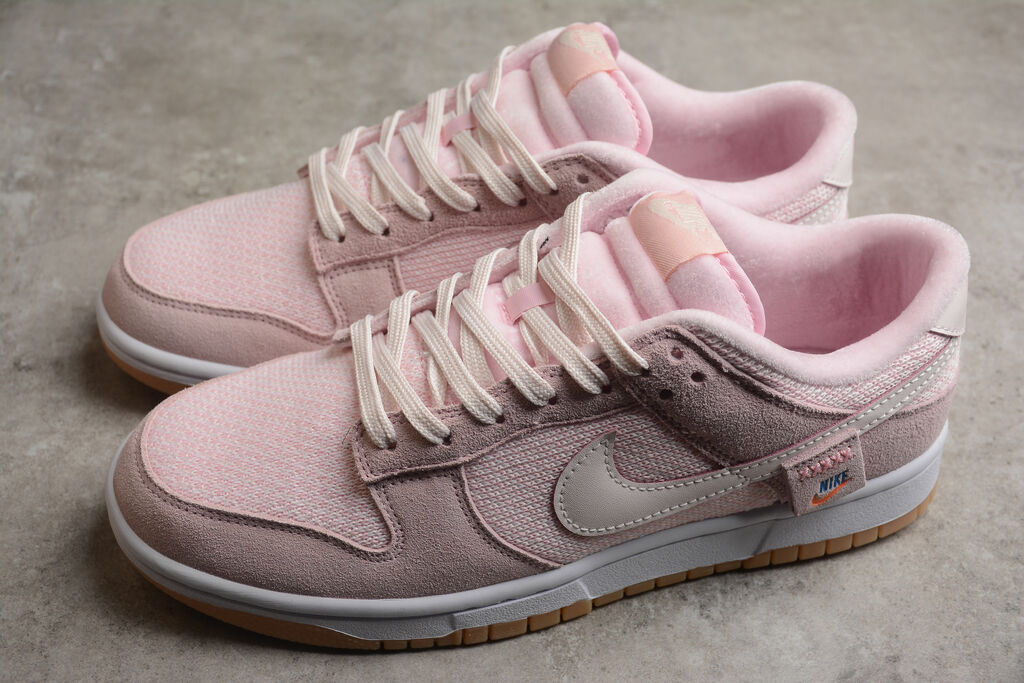 Nike Dunk Low Teddy Bear DZ5318 640