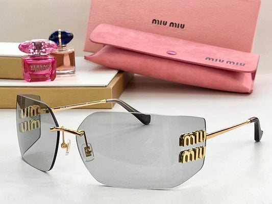 Óculos de sol Miu Miu Runway