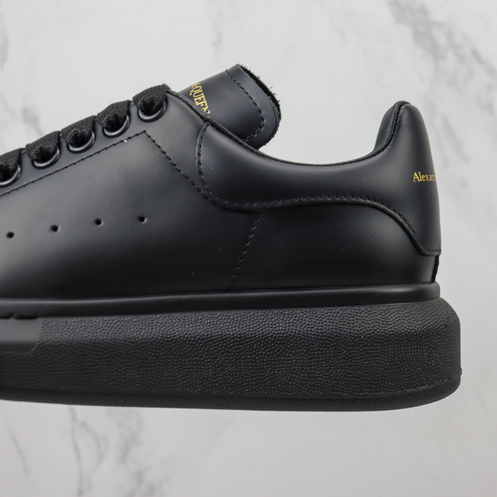 Alexander McQueen Black