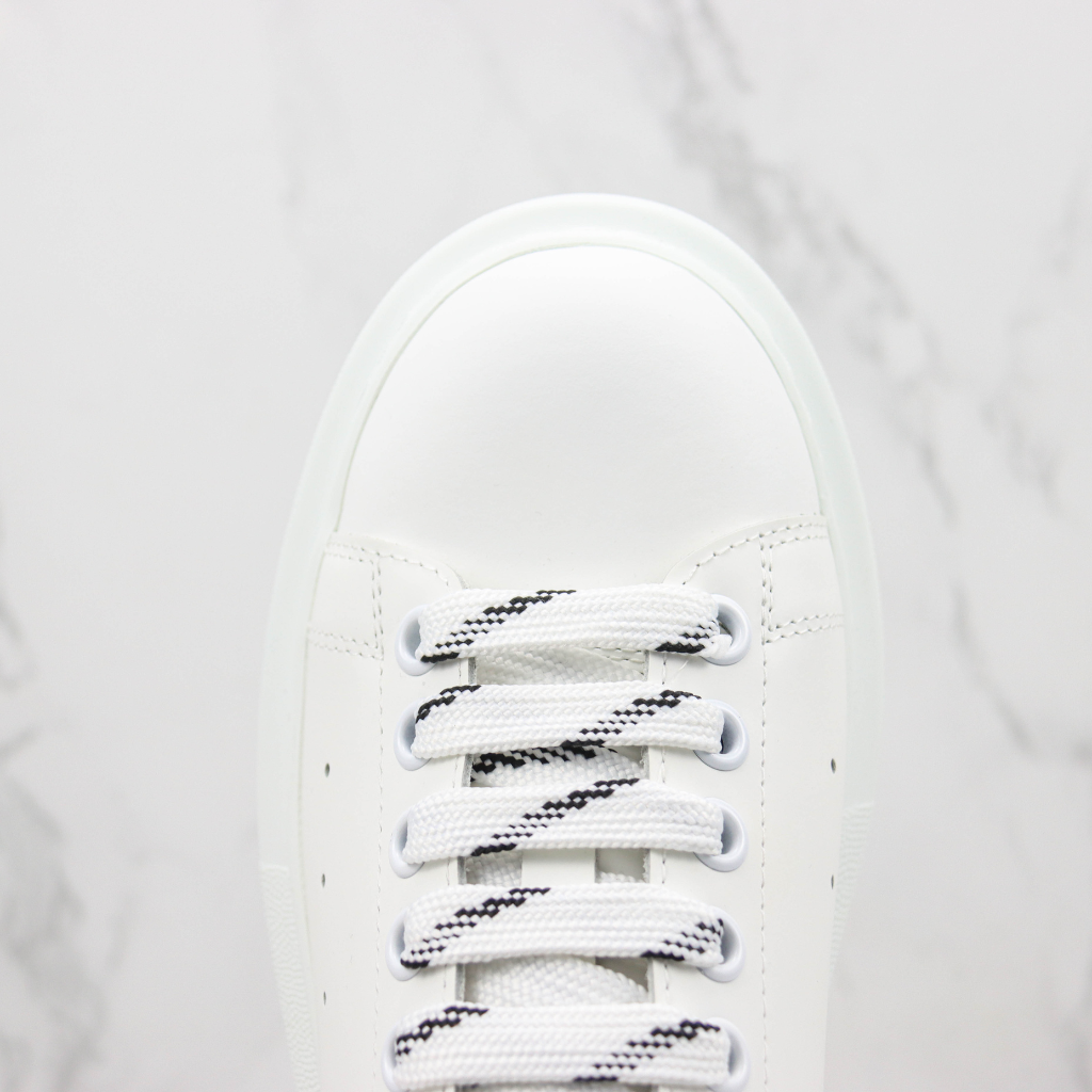 Alexander McQueen Branco