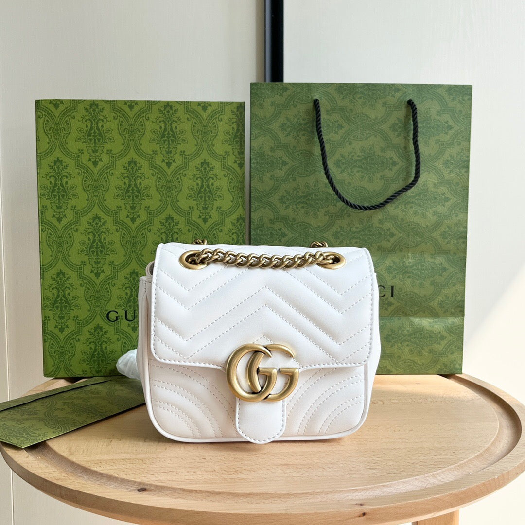 Gucci GG Marmont Mini Shoulder Bag Matelasse Chevron White