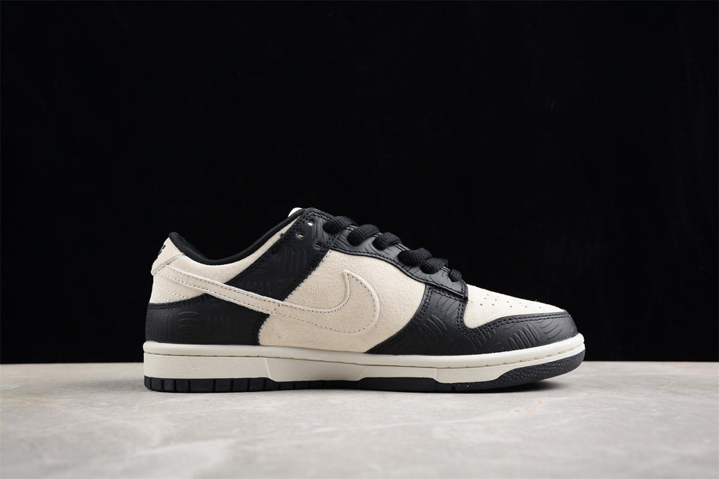 Nike Dunk Low TIGHTBOOTH GJ6358 901