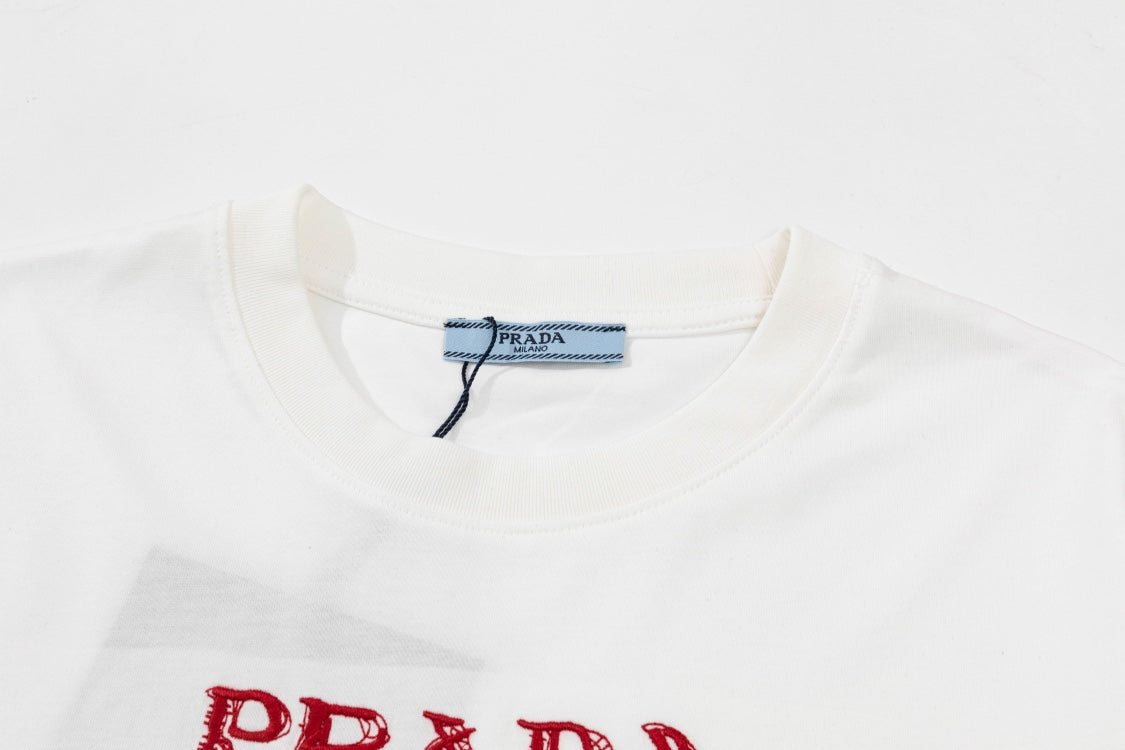 Camiseta Prada