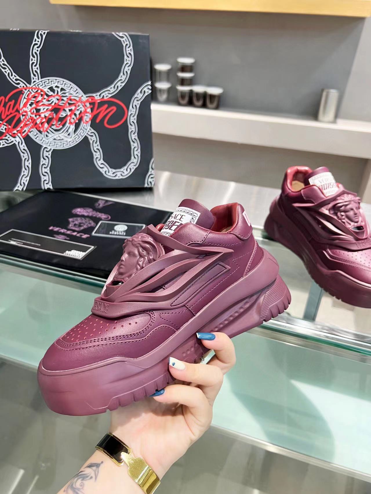 Versace Odissea Bordeaux