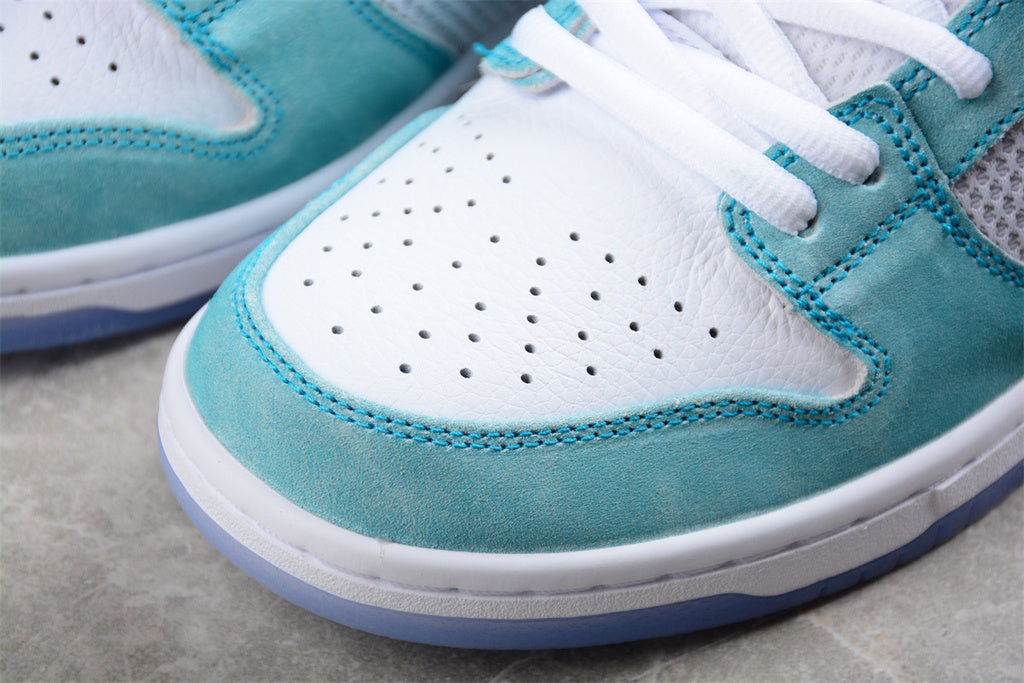 Nike Dunk Low Pro April Skateboards FD2562-400