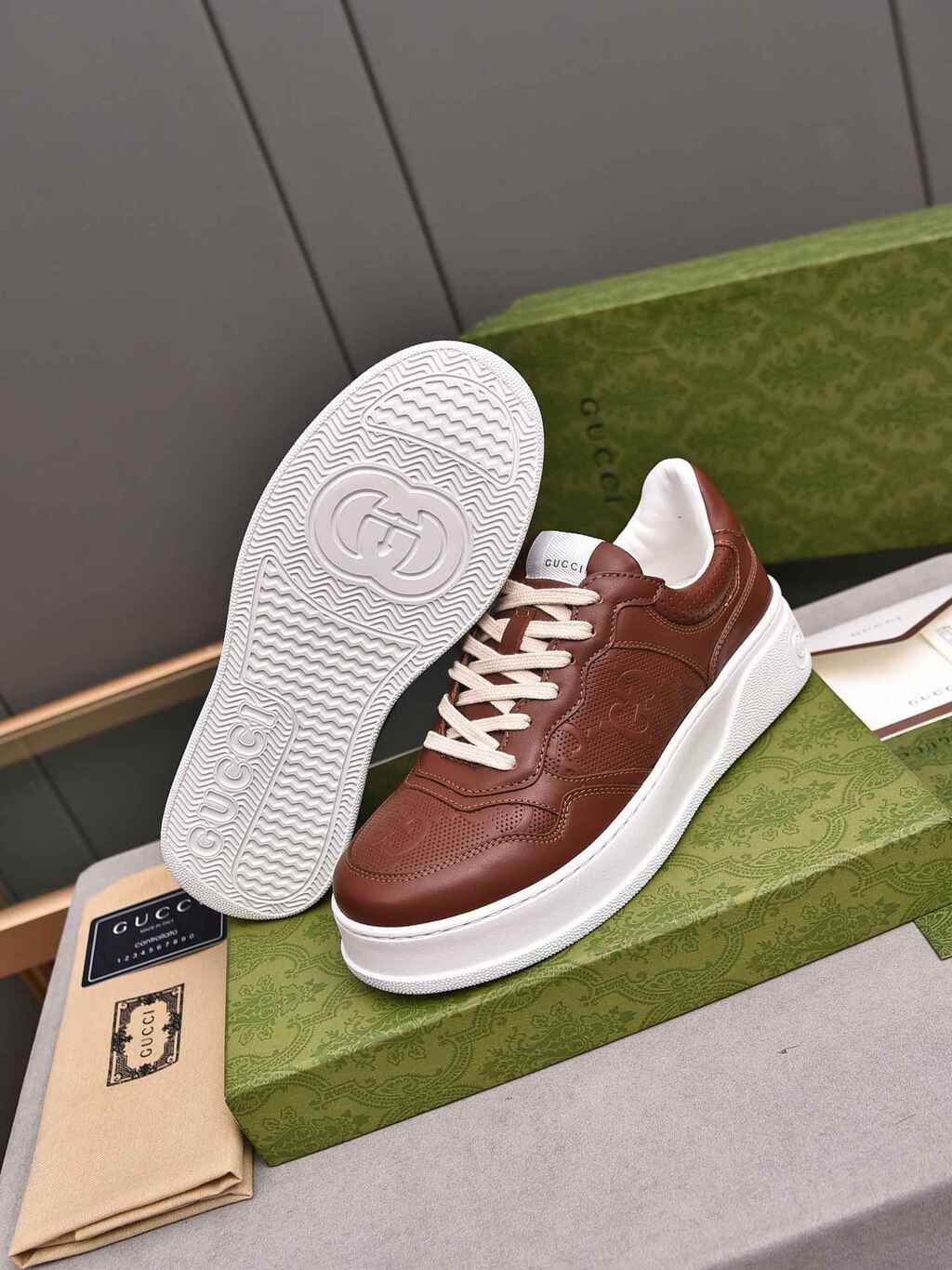 Gucci GG Sneaker Brown