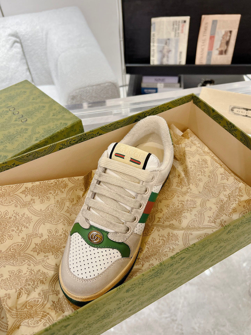 Gucci Screener GG Canvas