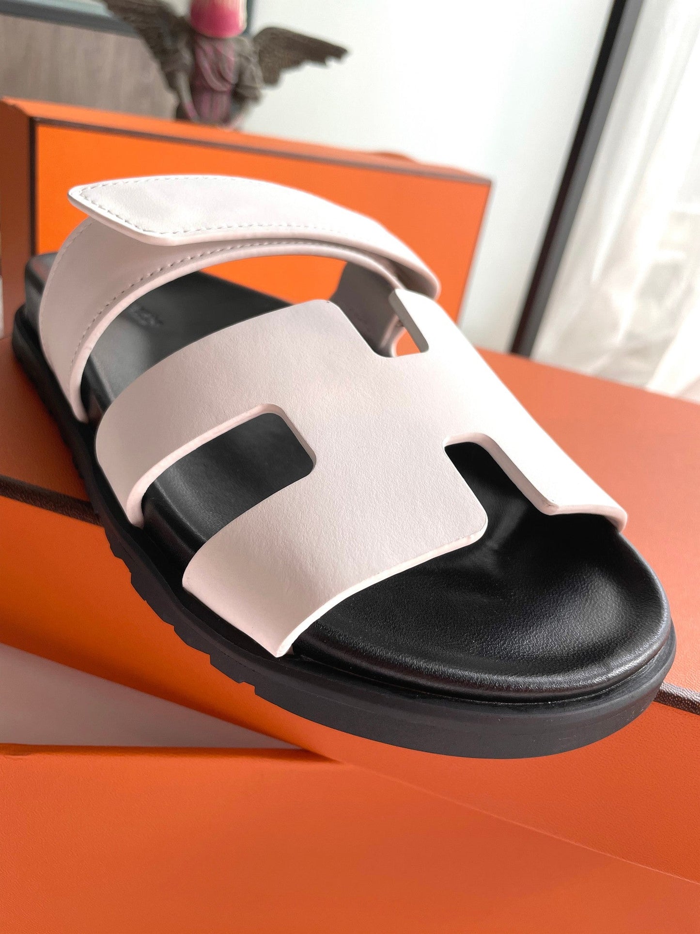 Hermes Chypre Sandal Blanc Epsom Leather (Pronta entrega)