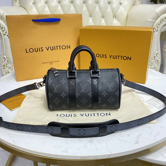 Lv Keepall XS Black