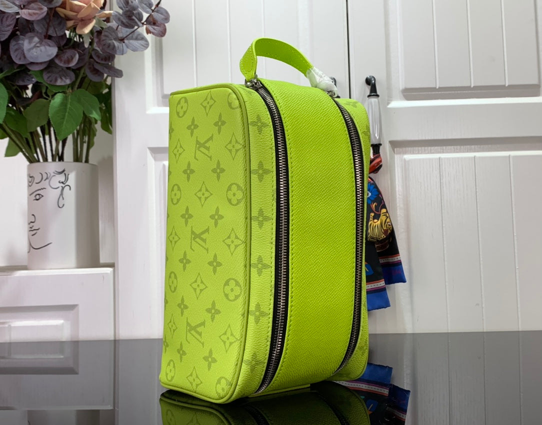 Lv Necessaire  Dopp Kit Neon Yellow