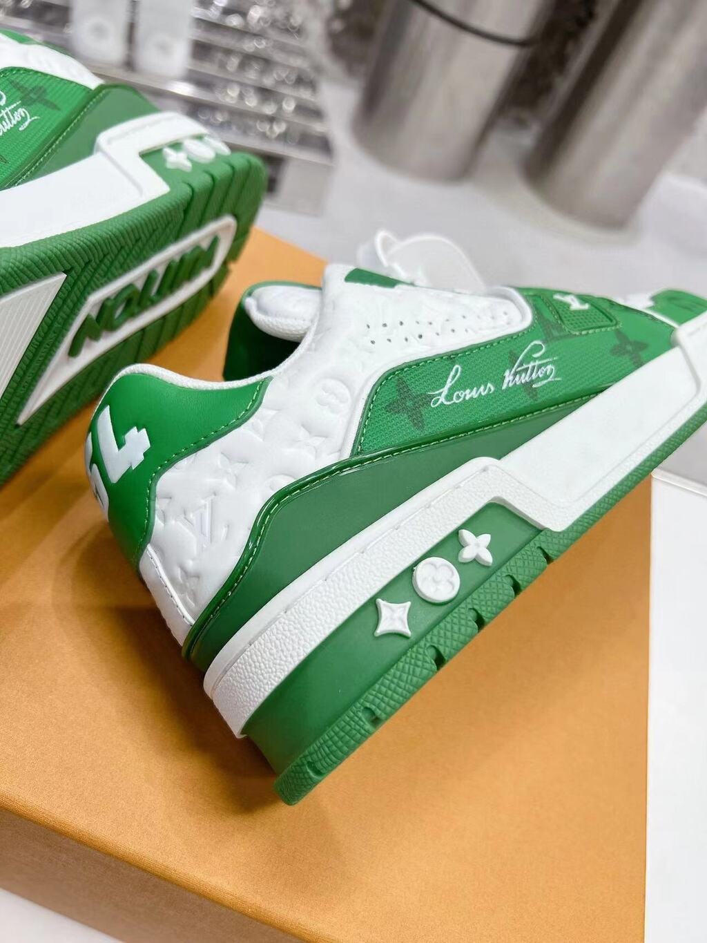 Trainer #54 Signature Green White