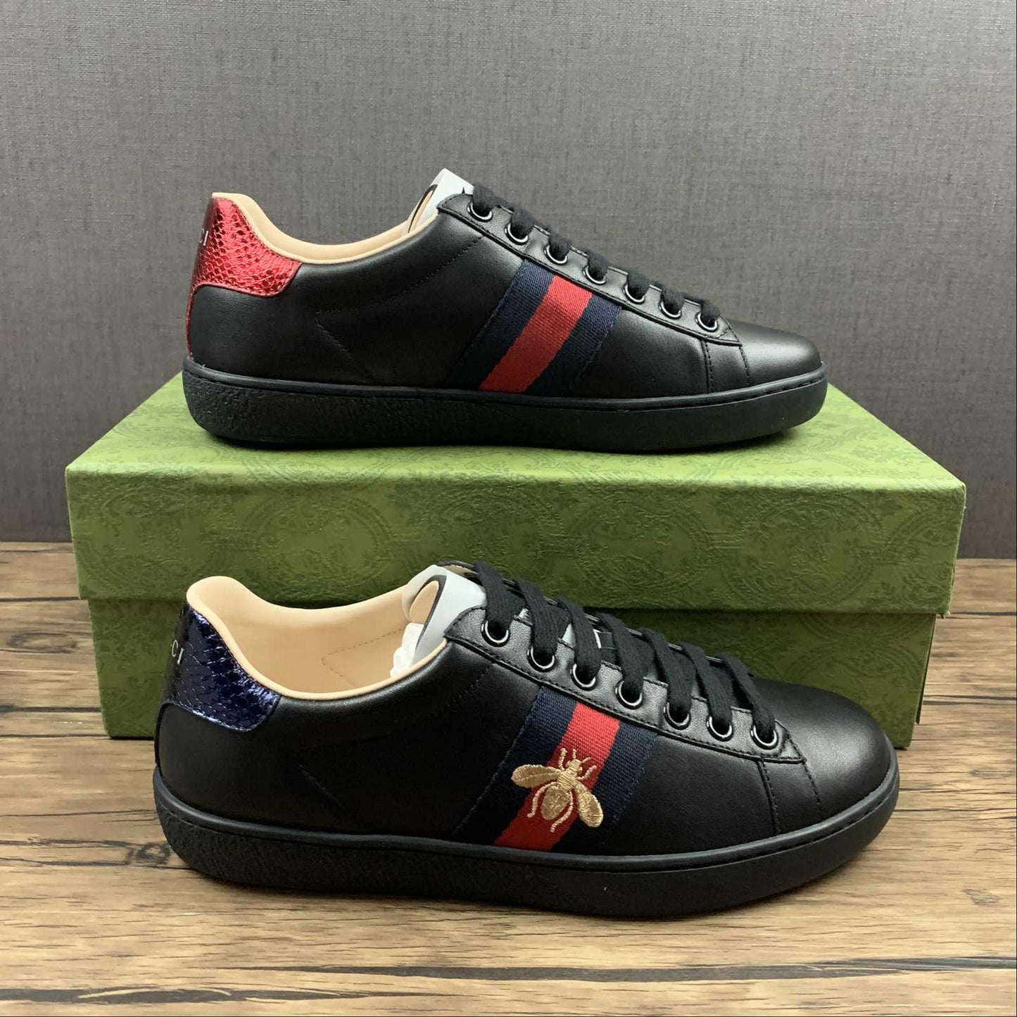 Gucci Ace Bee Black (Pronta entrega)