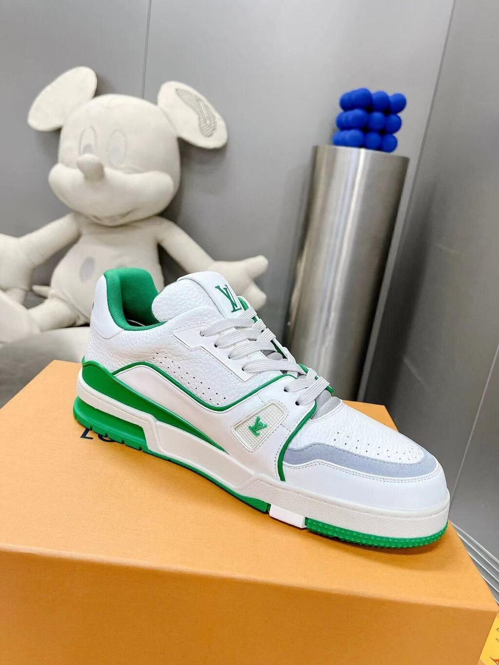 Trainer #54 White Green