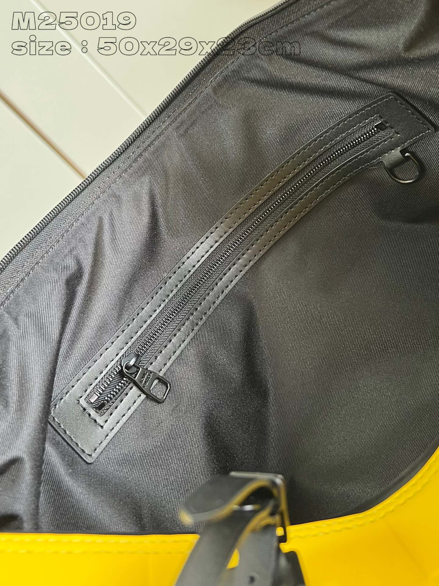 Keepall Bandouliere 50 Yellow