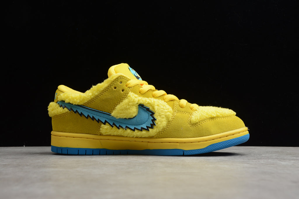 Nike SB Dunk Low Grateful Dead Bears Opti Yellow CJ5378 700