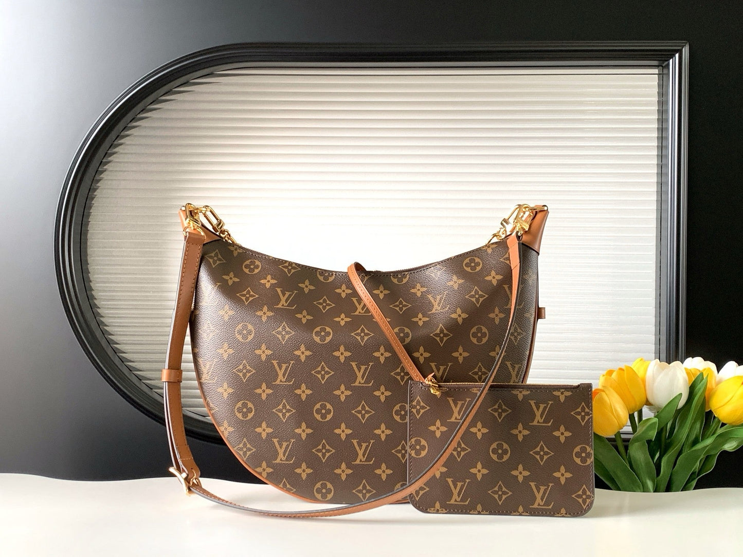 Bolsa Hobo Loop Monogram Louis Vuitton