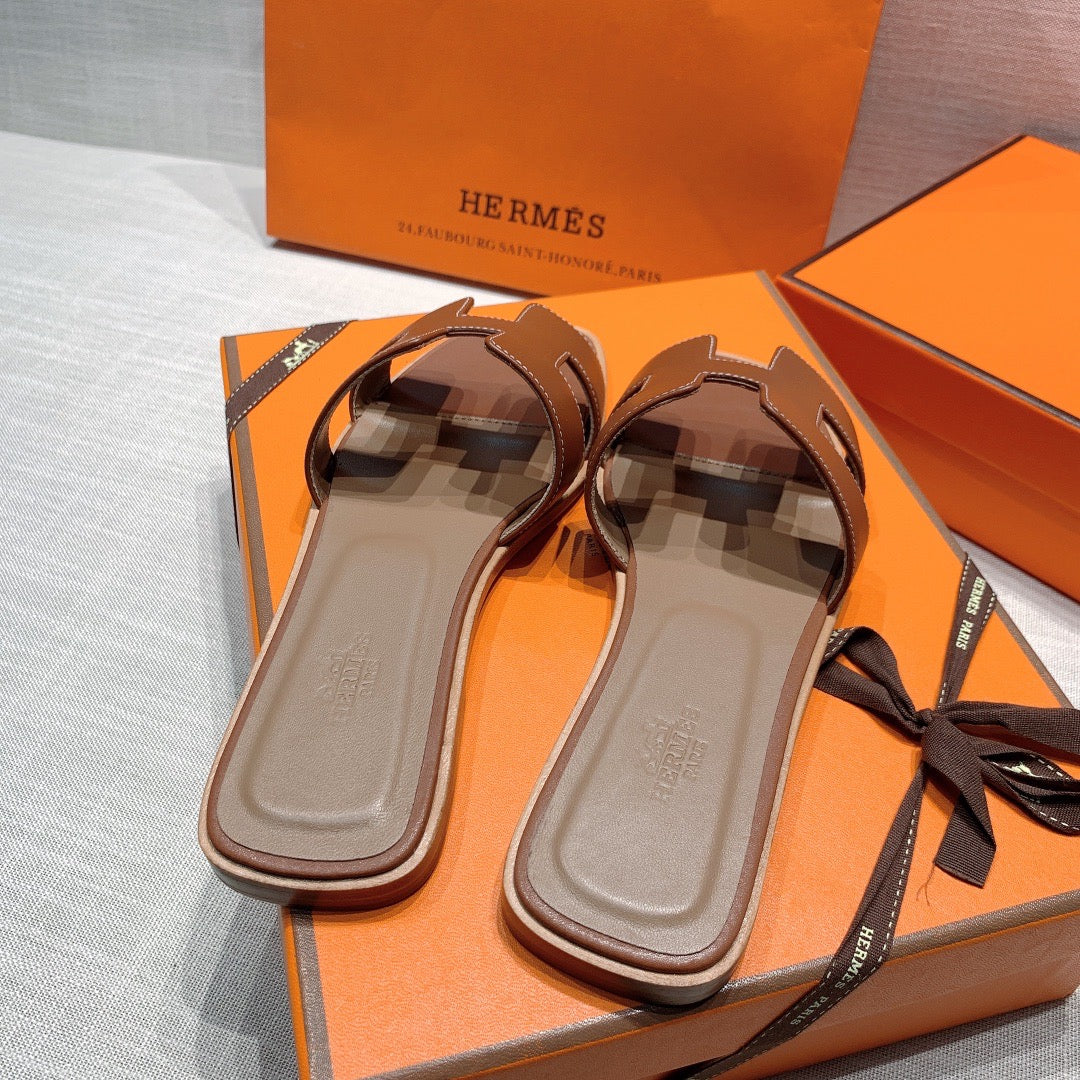 Hermes Oran Sandal Gold Box Calfskin Leather