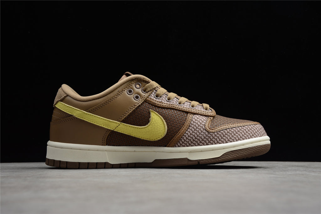 Nike Dunk Low SP Undefeated Canteen Dunk vs. AF1 Pack DH3061 200