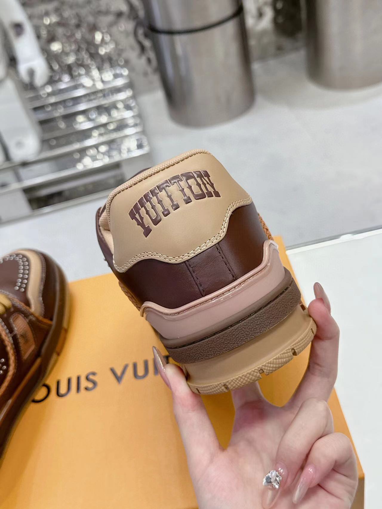 Louis Vuitton LV Trainer Marron Brown