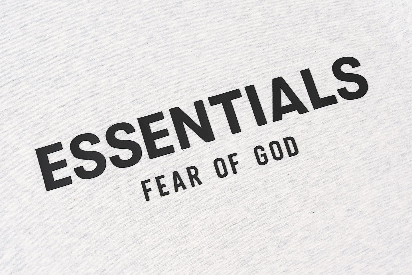 Camiseta Fear Of God Essentials