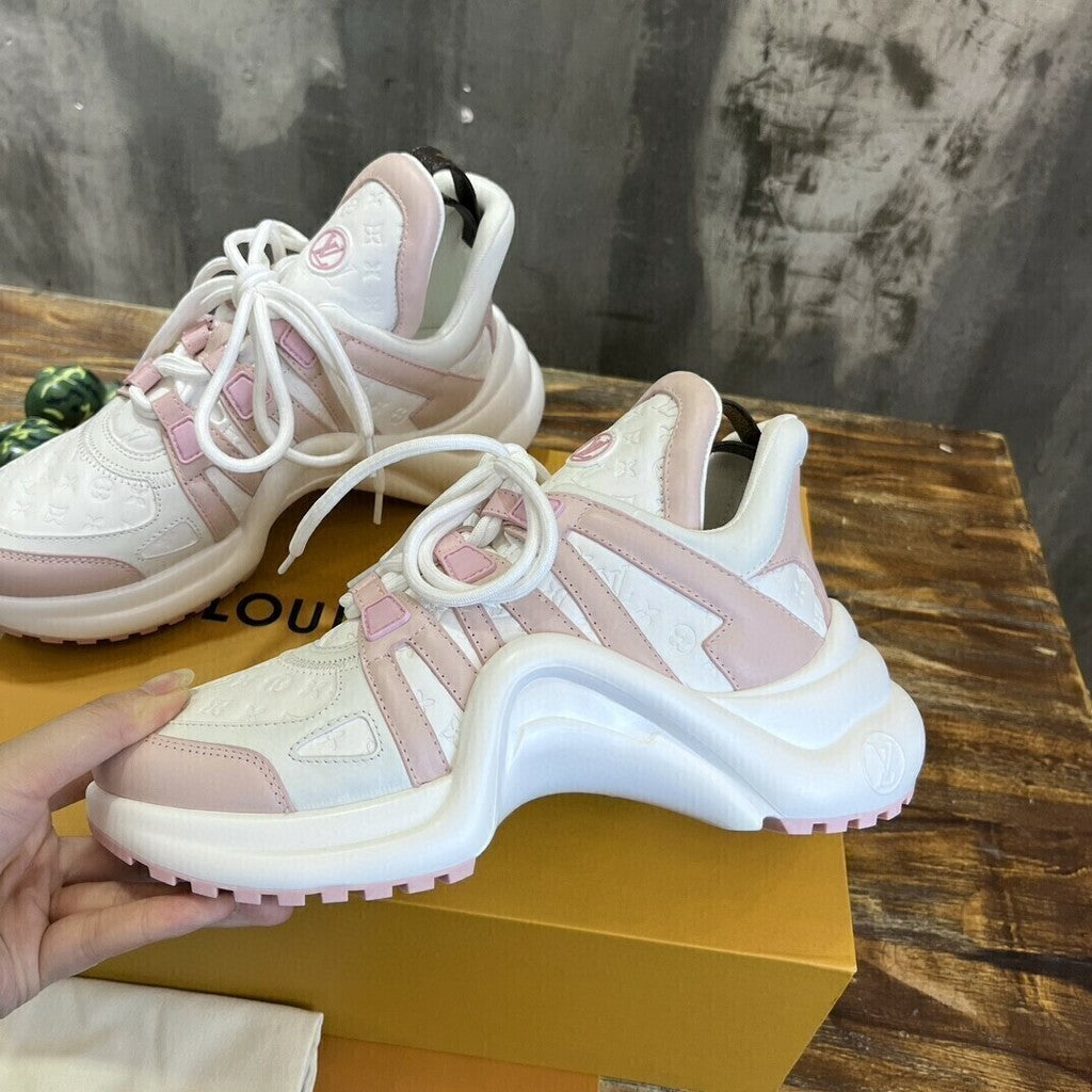 Archlight Trainer Monogram White Pink