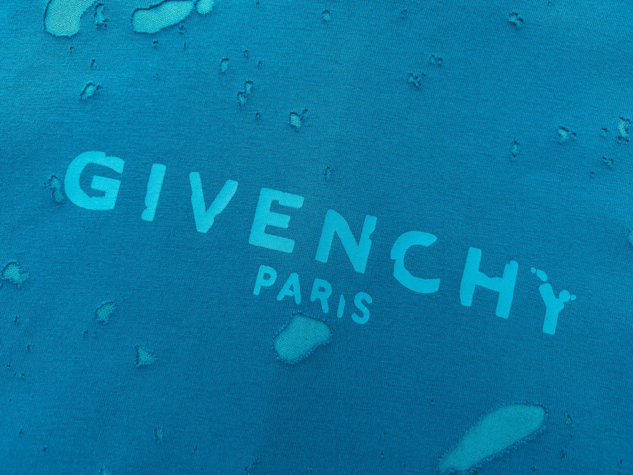 Camiseta Givenchy