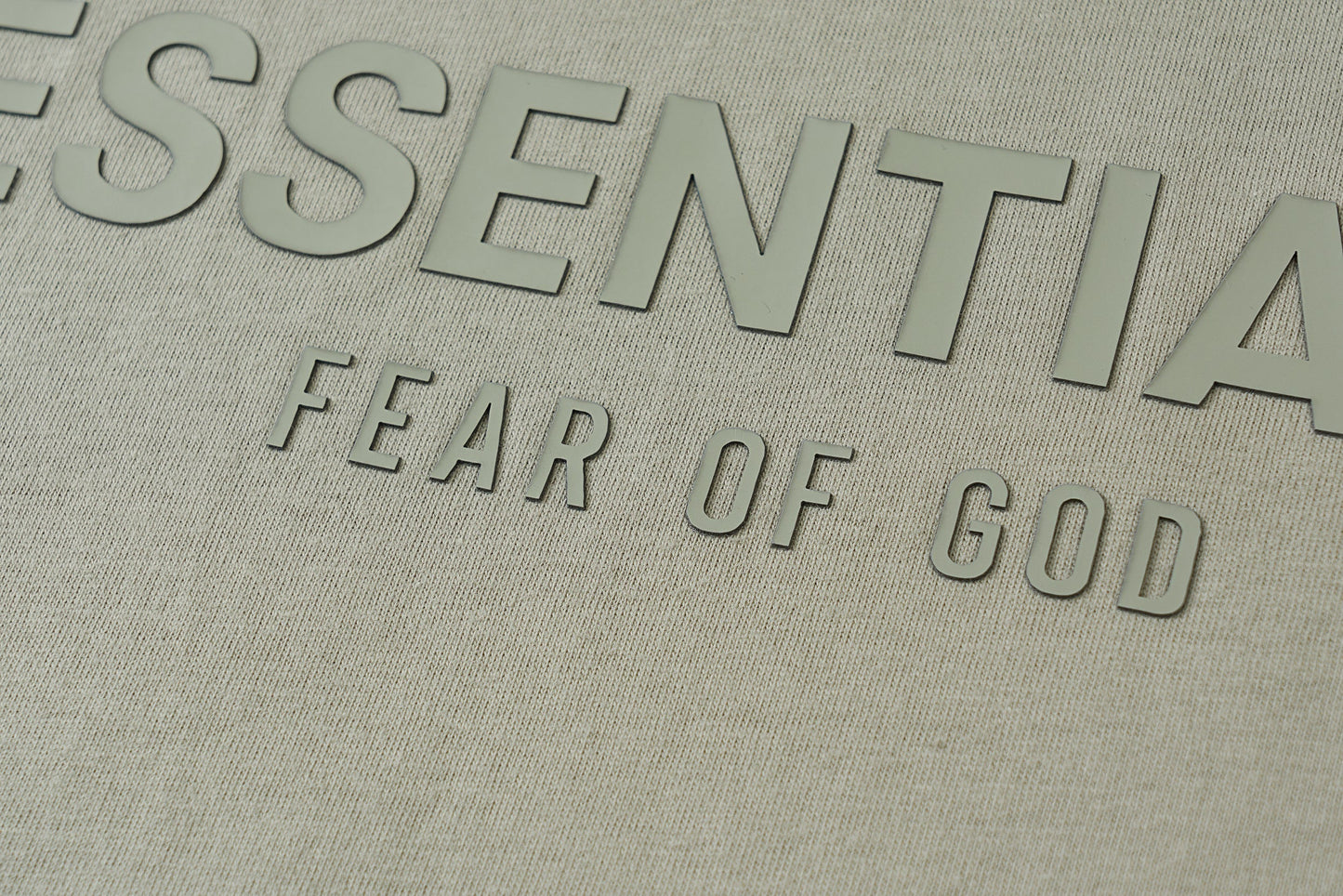 Camiseta Fear Of God Essentials