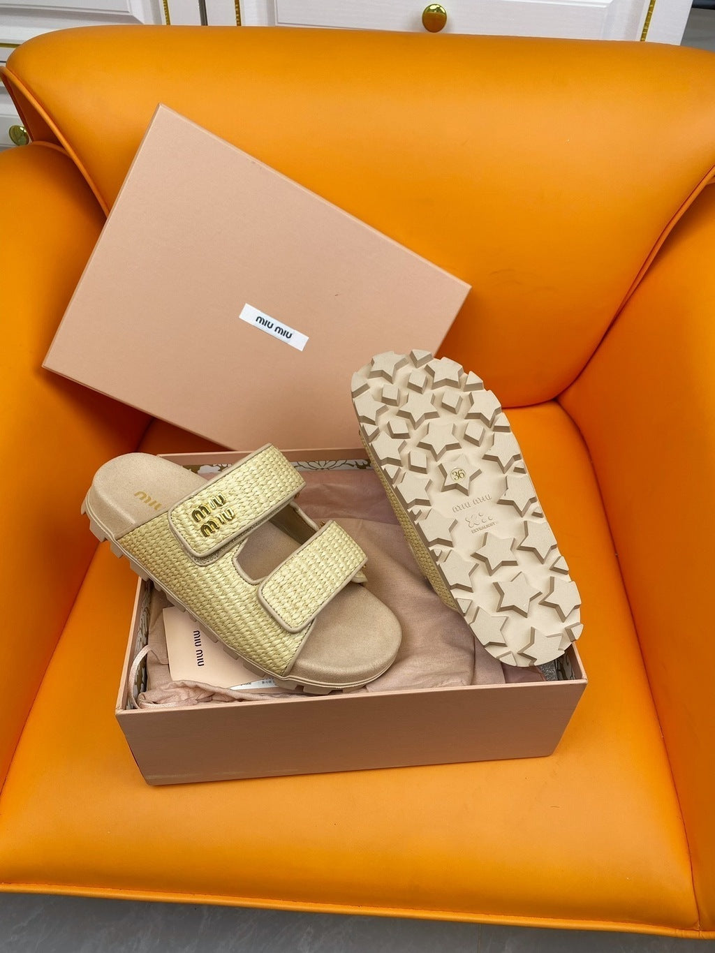 MIU MIU Flat Sandal