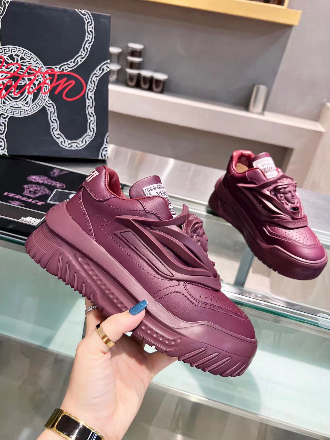 Versace Odissea Bordeaux