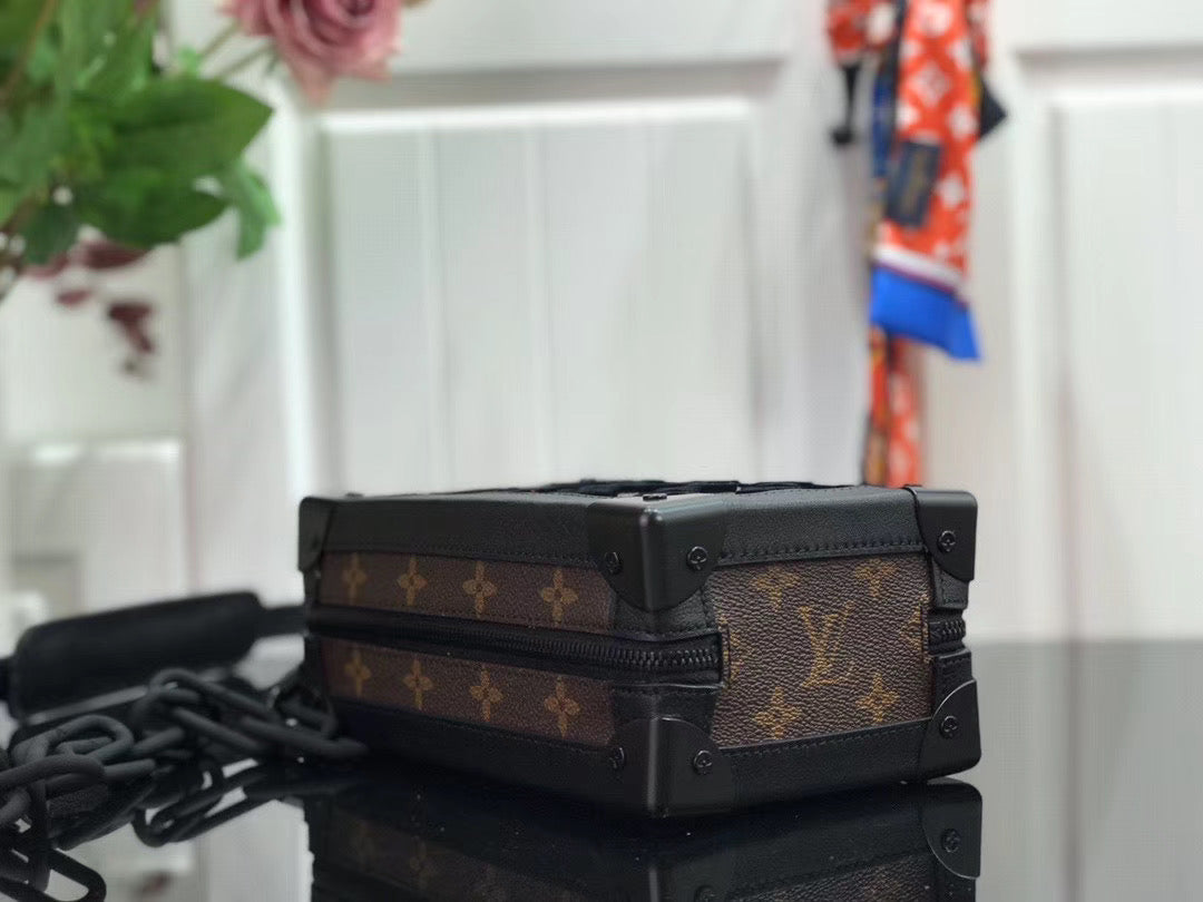 Lv Vertical Soft Trunk Monogram Black