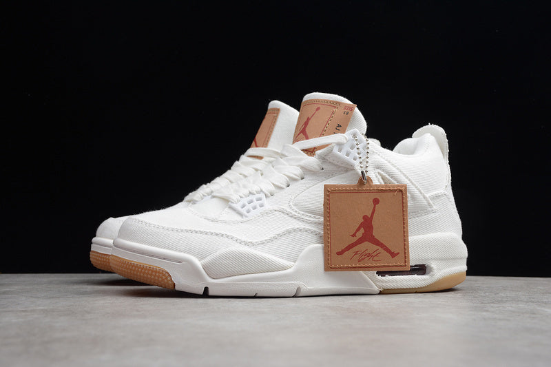 Jordan 4 Retro Levi's White (Levi's Tag) ( Pronta entrega )