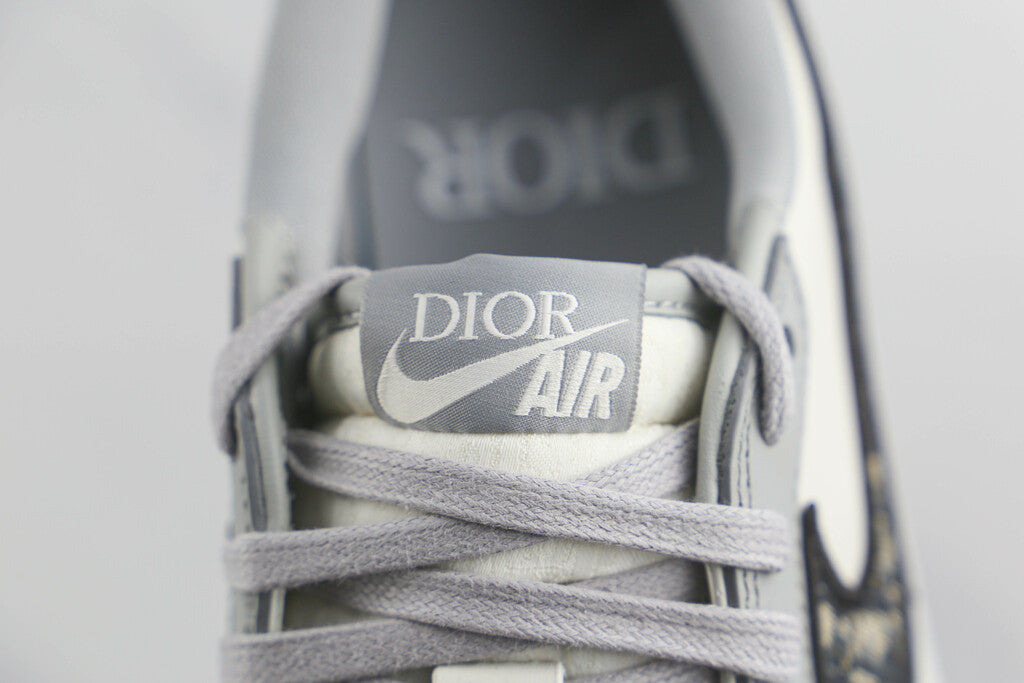 DIOR X AIR JORDAN 1 LOW