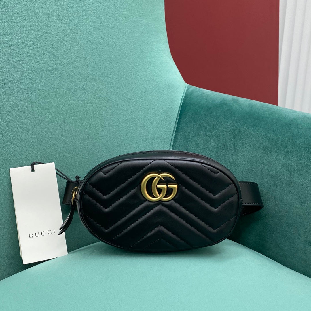 Pochete Gucci Matelasse GG Marmont