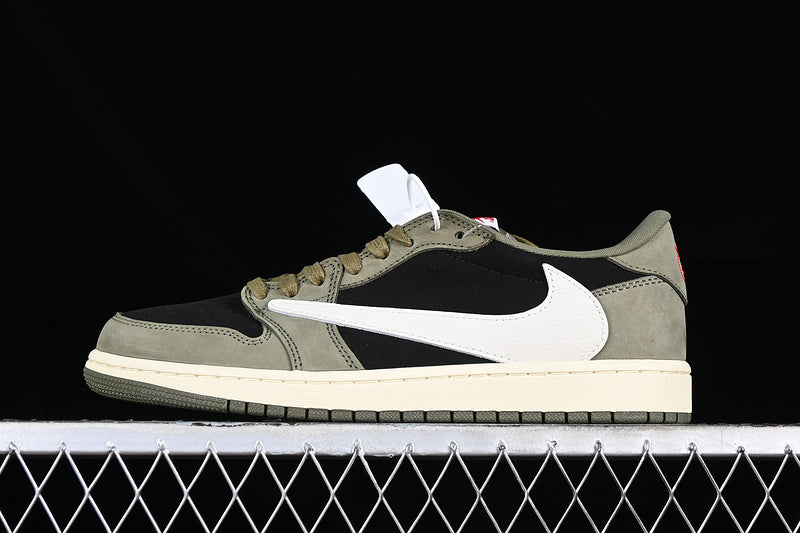 TRAVIS SCOTT AIR JORDAN 1 LOW OG WHITE/BLACK/GREEN