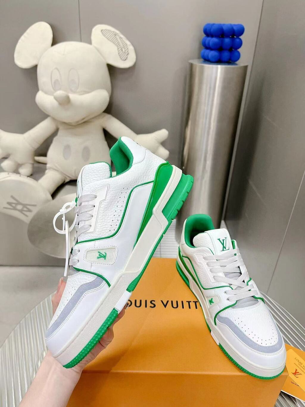 Trainer #54 White Green