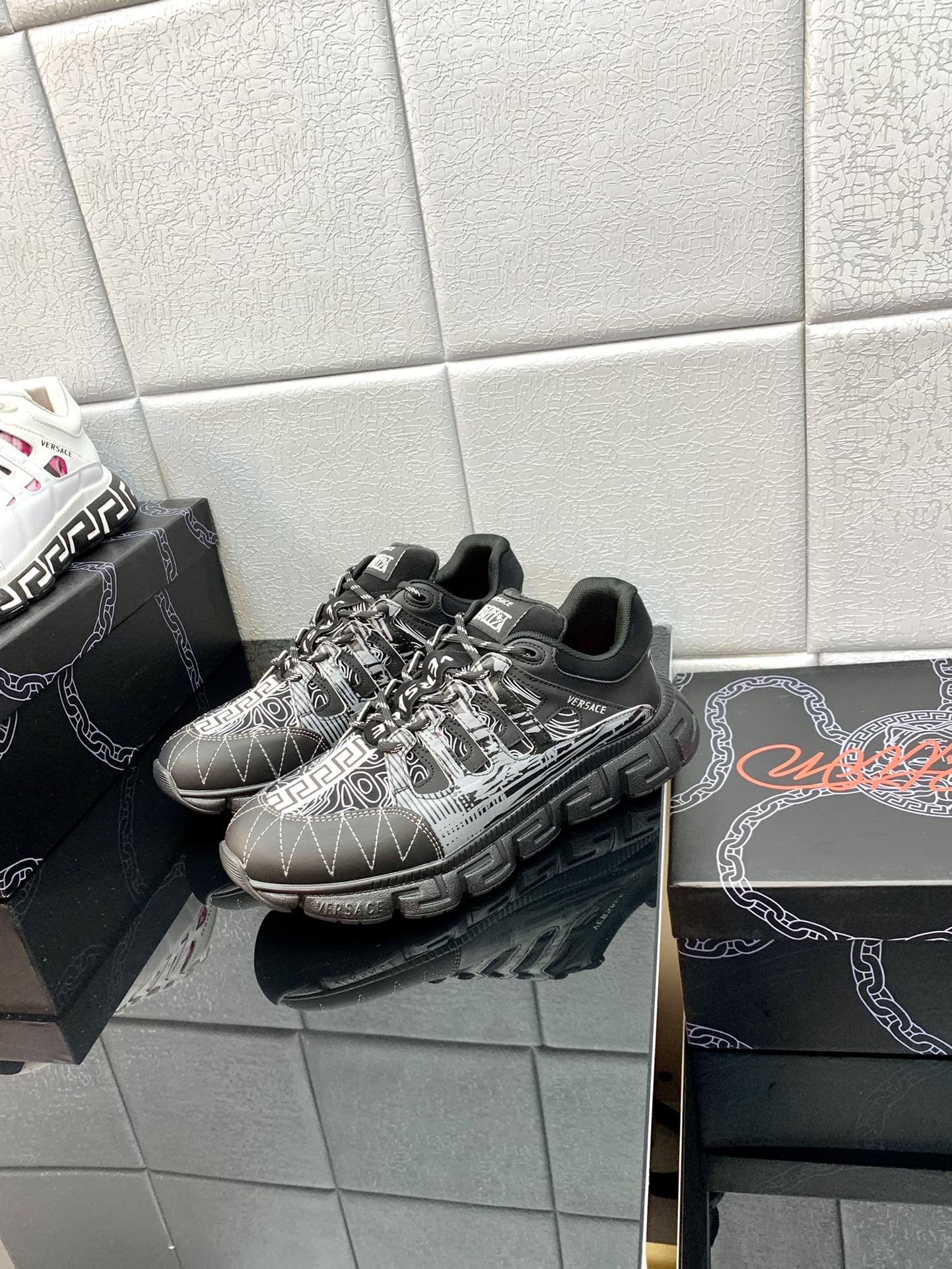 Versace Chain Tigreca Sneakers