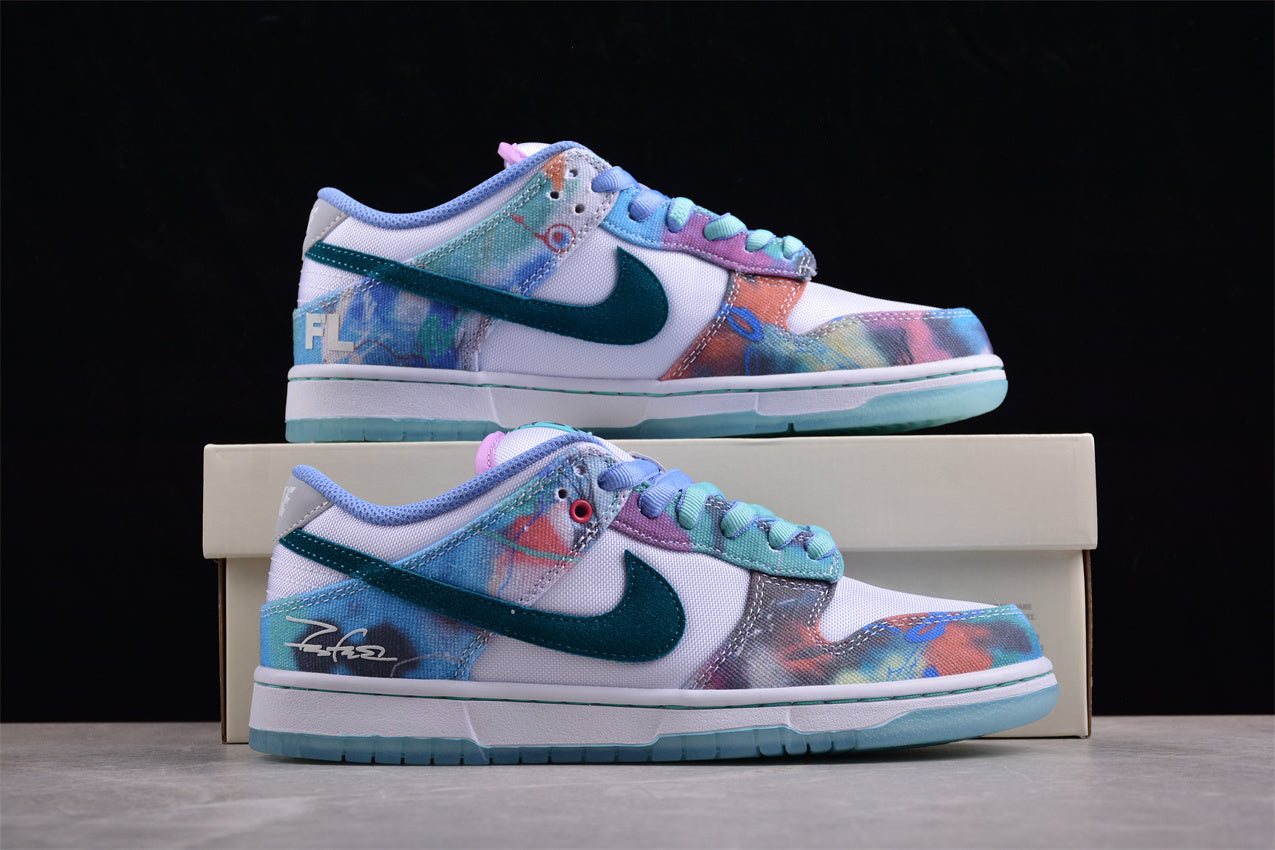 Nike SB Dunk Low Futura Laboratories Bleached Aqua