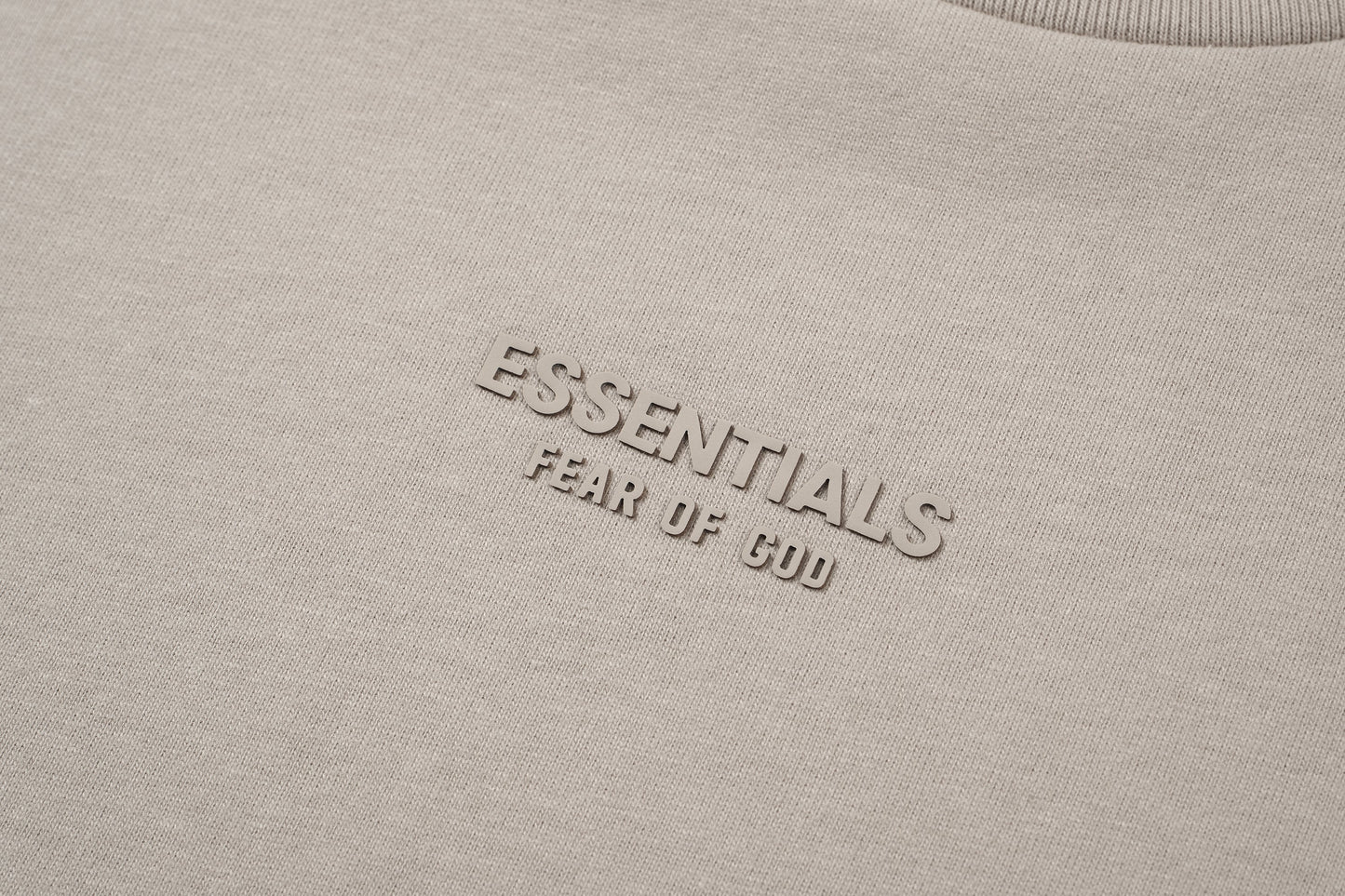 Camiseta Fear Of God Essentials