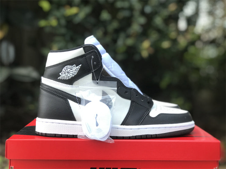 Jordan 1 Retro High '85 Black White