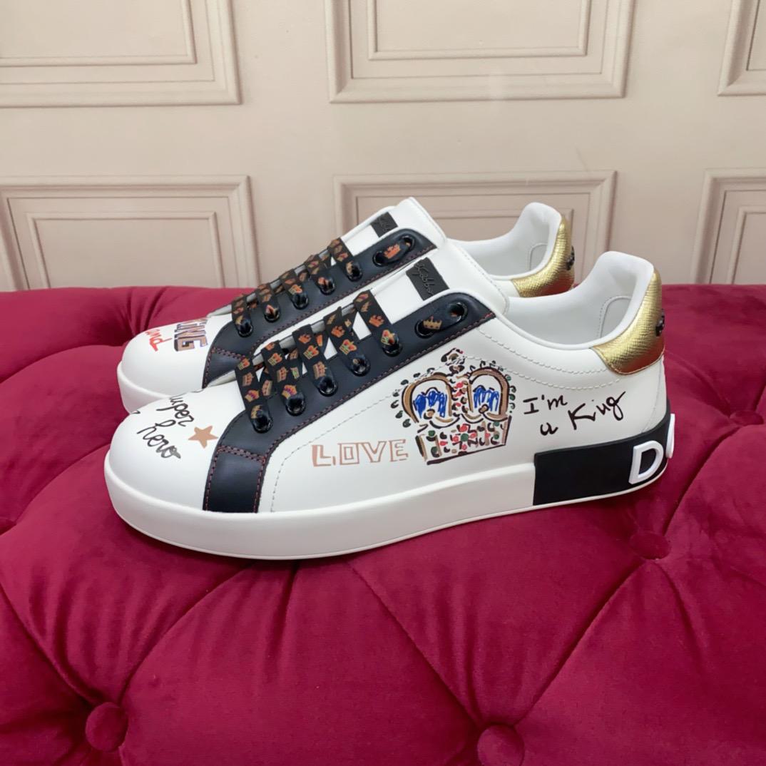 Dolce & Gabbana Portofino Graffiti-Print Sneakers In Black