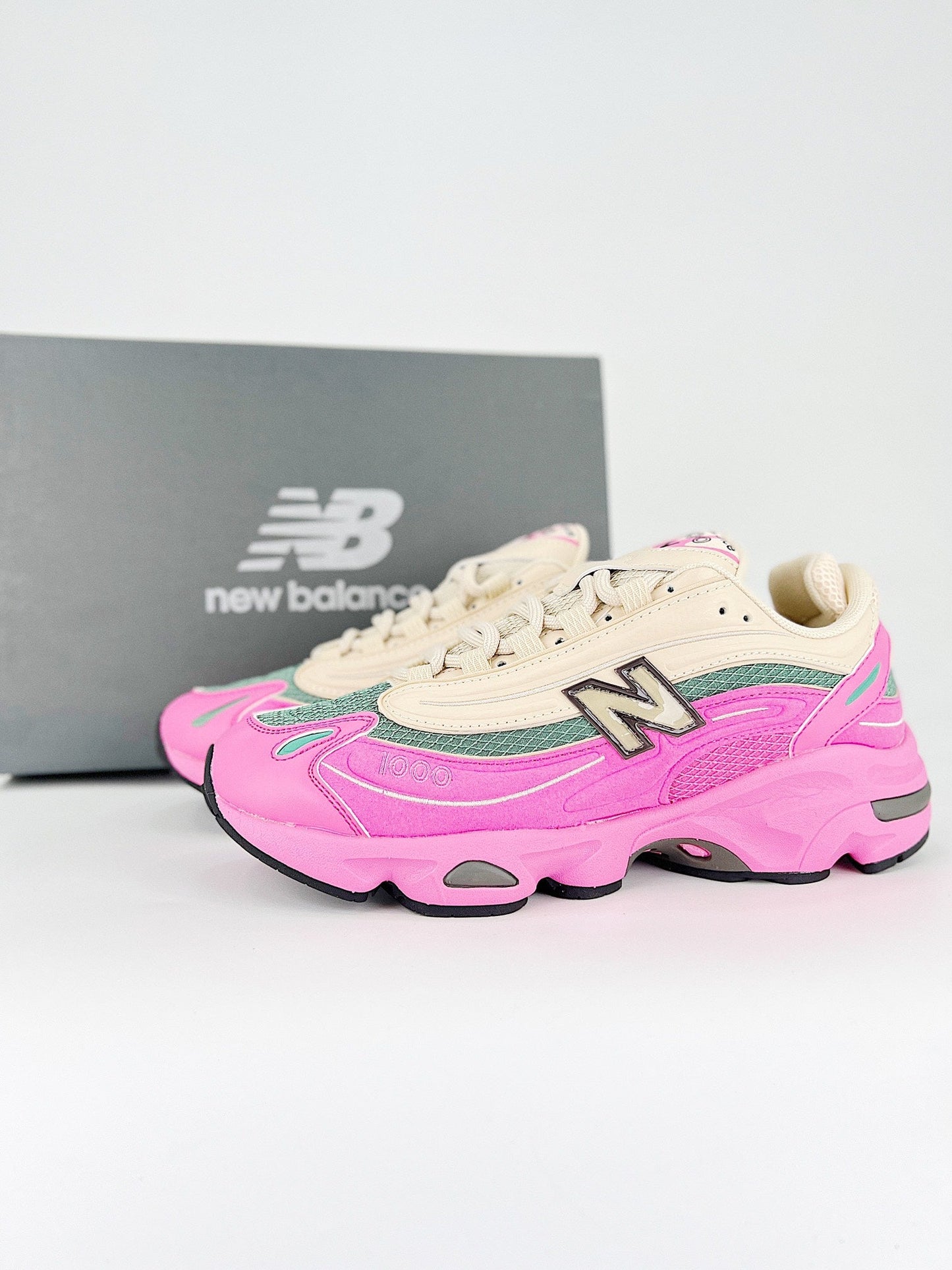 New Balance 1000 Tan Pink Green