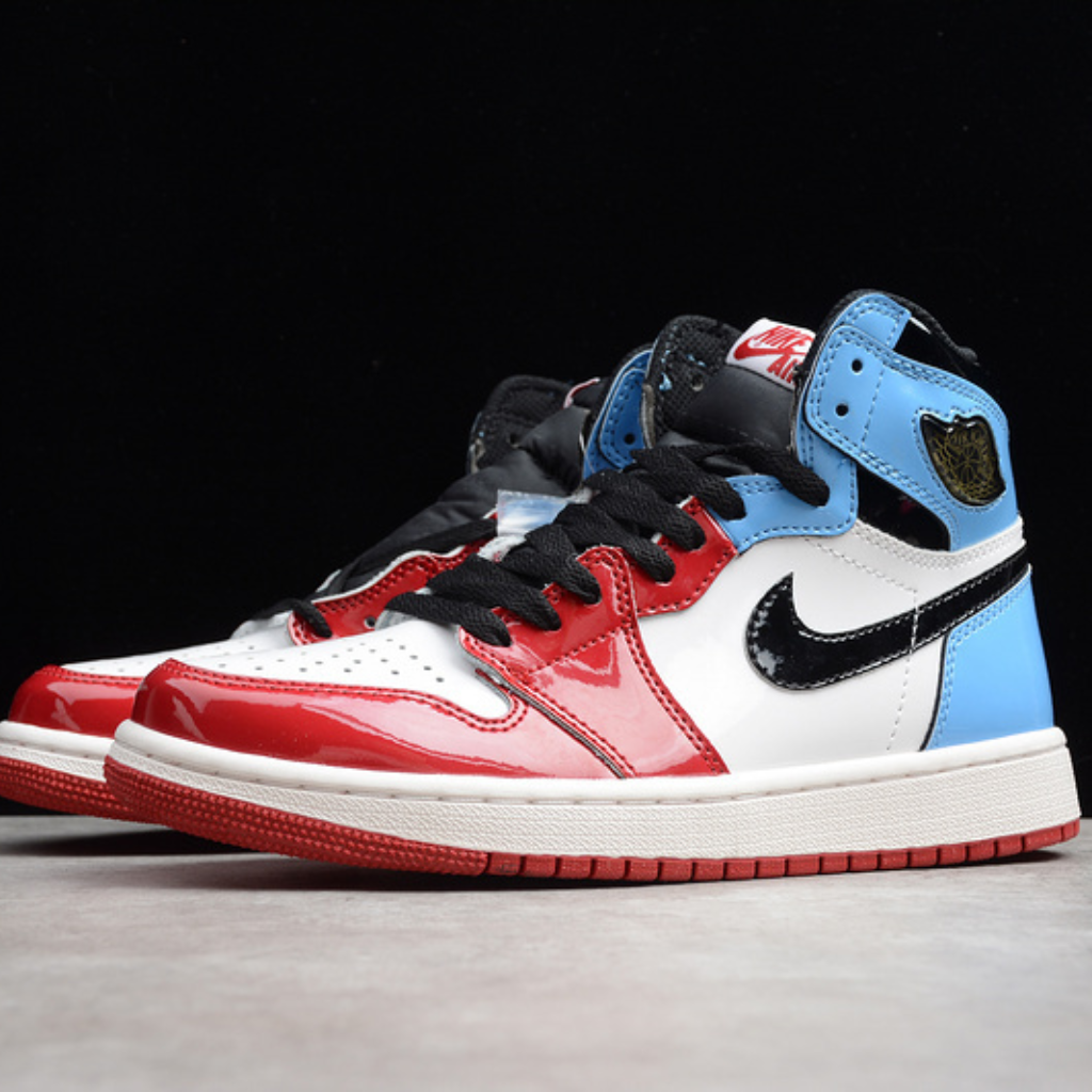 Jordan 1 Retro High Fearless UNC Chicago CK5666-100